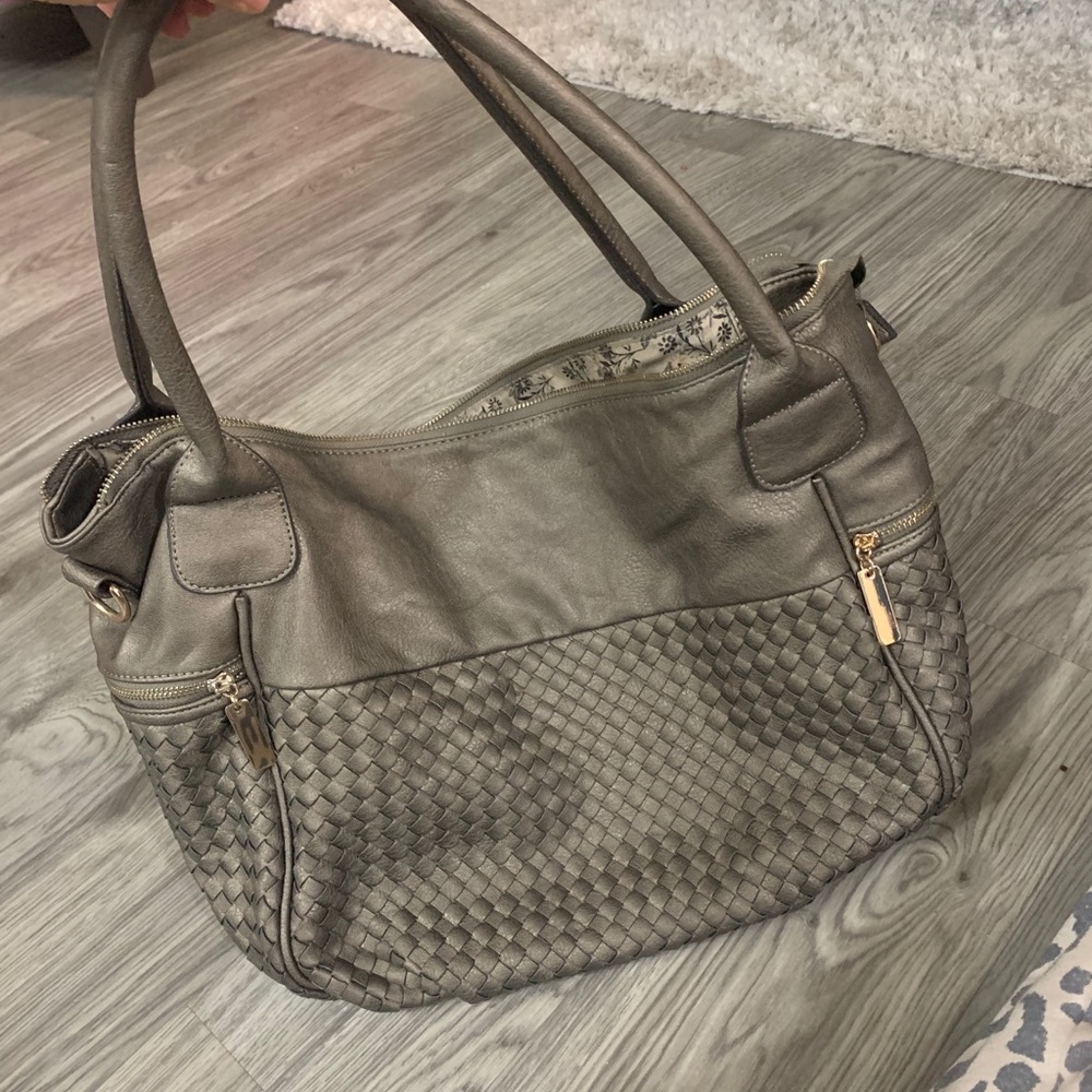 Large Maurice’s women’s purse
